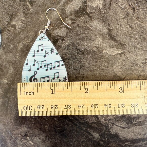 Music Note Teardrop Earrings Lightweight Dangle Jewelry Theater Music Gift - Picture 4 of 9